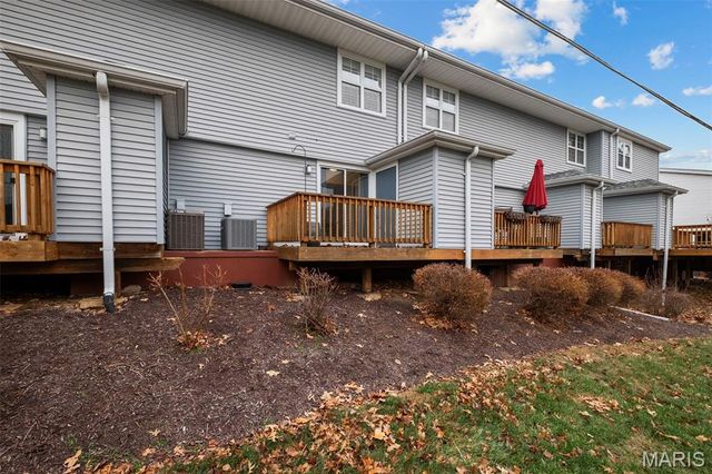 1436 Bluebird Terrace, Brentwood, MO 63144