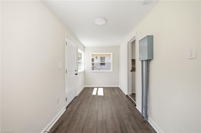 910 Dixie Street, Lexington, NC 27292