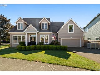 748 ROOSEVELT St, Salem, OR 97304