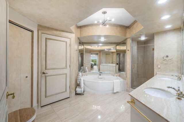 3720 S Ocean Boulevard 406, Highland Beach, FL 33487