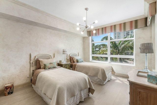 3720 S Ocean Boulevard 406, Highland Beach, FL 33487