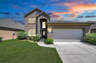 24063 Hawthorn Lakes Drive, New Caney, TX 77357