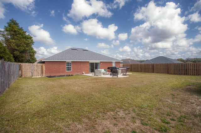 2233 Lewis Street, Crestview, FL 32536