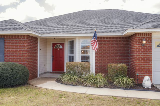 2233 Lewis Street, Crestview, FL 32536