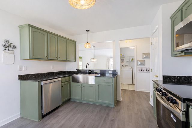 2233 Lewis Street, Crestview, FL 32536