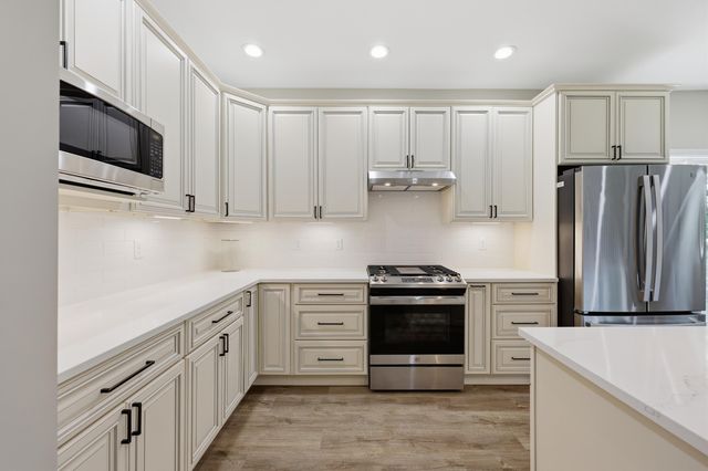 232 Sugartree Lane, Versailles, KY 40383