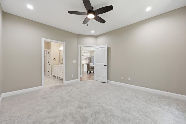 232 Sugartree Lane, Versailles, KY 40383