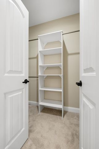 232 Sugartree Lane, Versailles, KY 40383