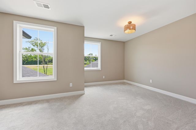 232 Sugartree Lane, Versailles, KY 40383