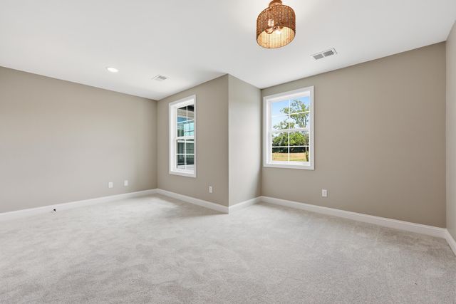 232 Sugartree Lane, Versailles, KY 40383