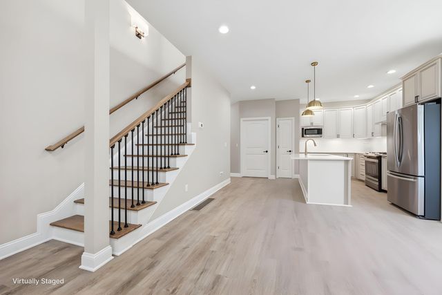 232 Sugartree Lane, Versailles, KY 40383