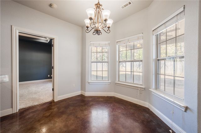 3266 W Ika Lane, Fayetteville, AR 72704