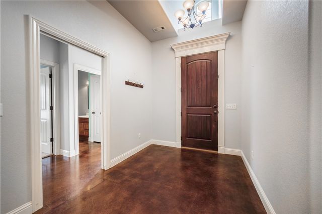 3266 W Ika Lane, Fayetteville, AR 72704