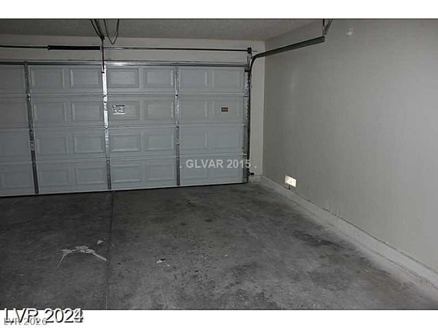 1617 Joshua Tree Court, Las Vegas, NV 89108