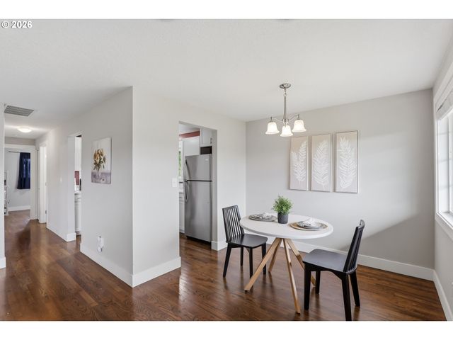 1273 QUINN Rd, Woodburn, OR 97071