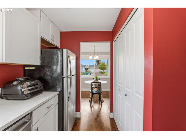 1273 QUINN Rd, Woodburn, OR 97071