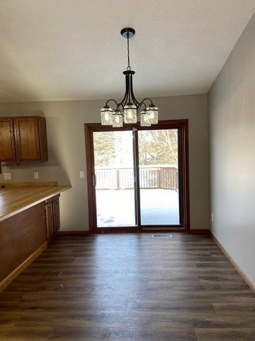 10750 62nd Street N, Stillwater, MN 55082