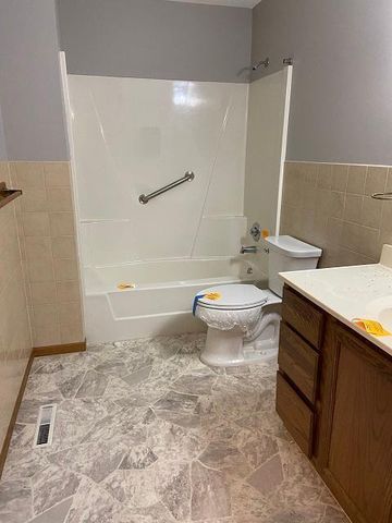 10750 62nd Street N, Stillwater, MN 55082