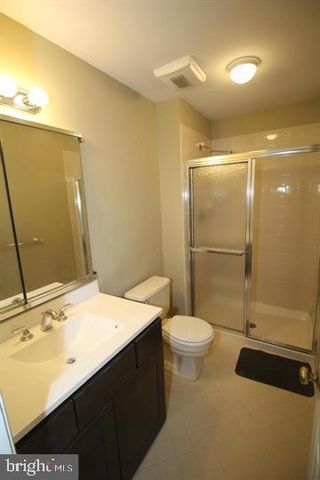 681A ROSE HOLLOW DR, Yardley, PA 19067