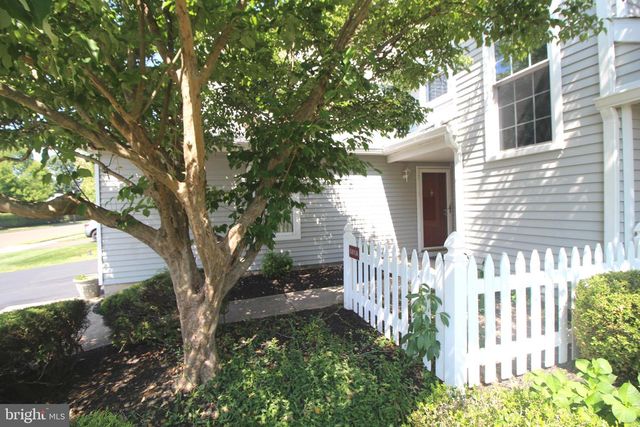 681A ROSE HOLLOW DR, Yardley, PA 19067