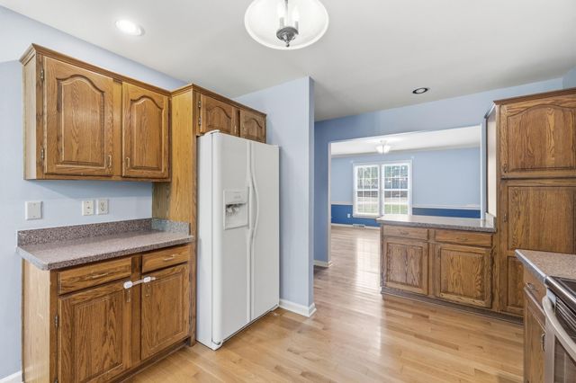 115 S Hill Road, Versailles, KY 40383