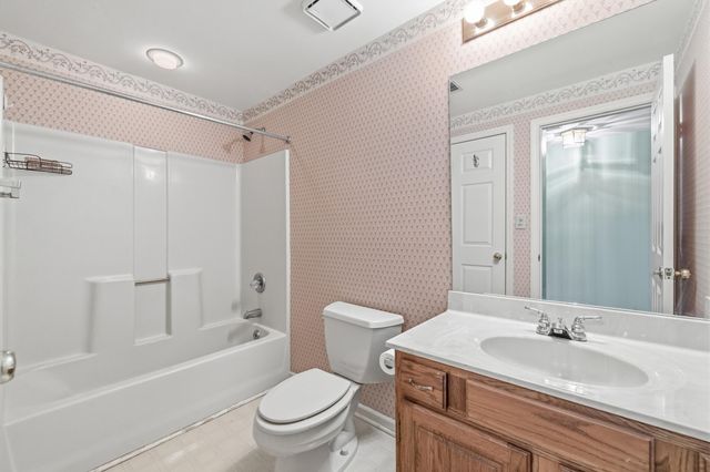 115 S Hill Road, Versailles, KY 40383