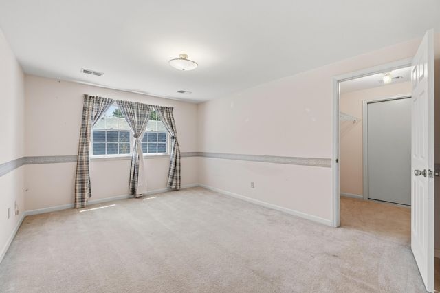 115 S Hill Road, Versailles, KY 40383