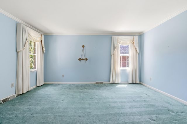 115 S Hill Road, Versailles, KY 40383