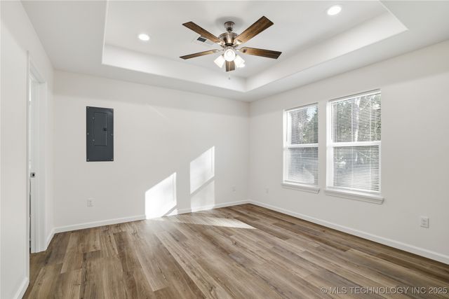 223 SE 3rd, Durant, OK 74701