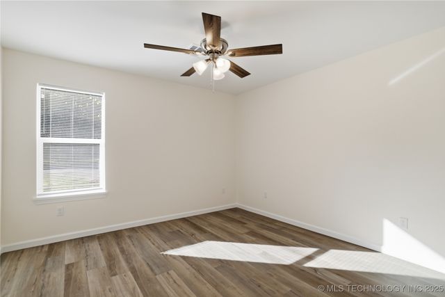 223 SE 3rd, Durant, OK 74701