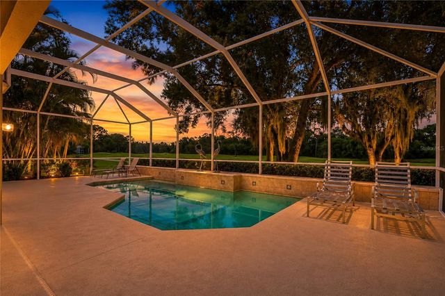 8718 54TH AVENUE E, Bradenton, FL 34211