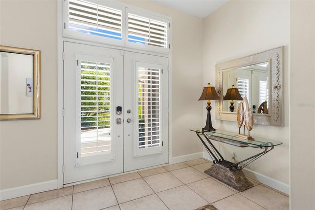 8718 54TH AVENUE E, Bradenton, FL 34211