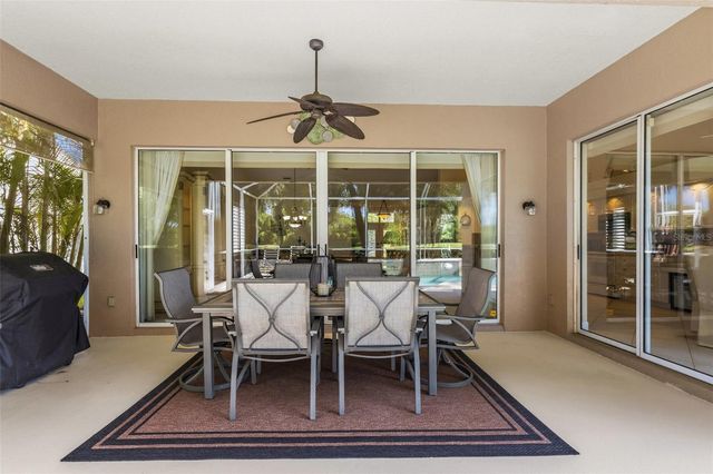 8718 54TH AVENUE E, Bradenton, FL 34211