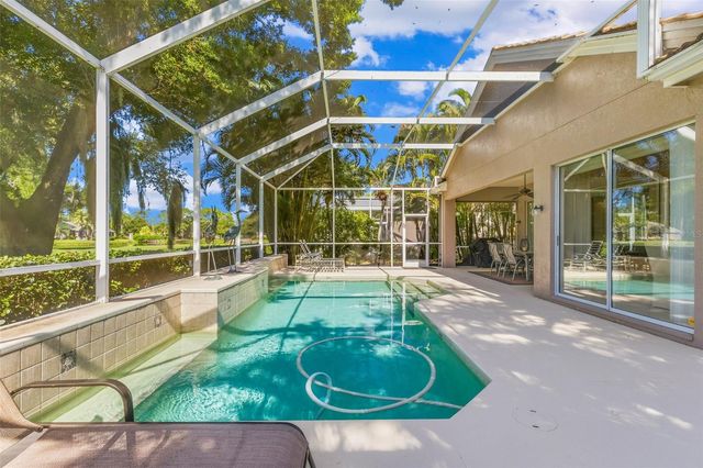 8718 54TH AVENUE E, Bradenton, FL 34211