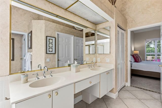 8718 54TH AVENUE E, Bradenton, FL 34211