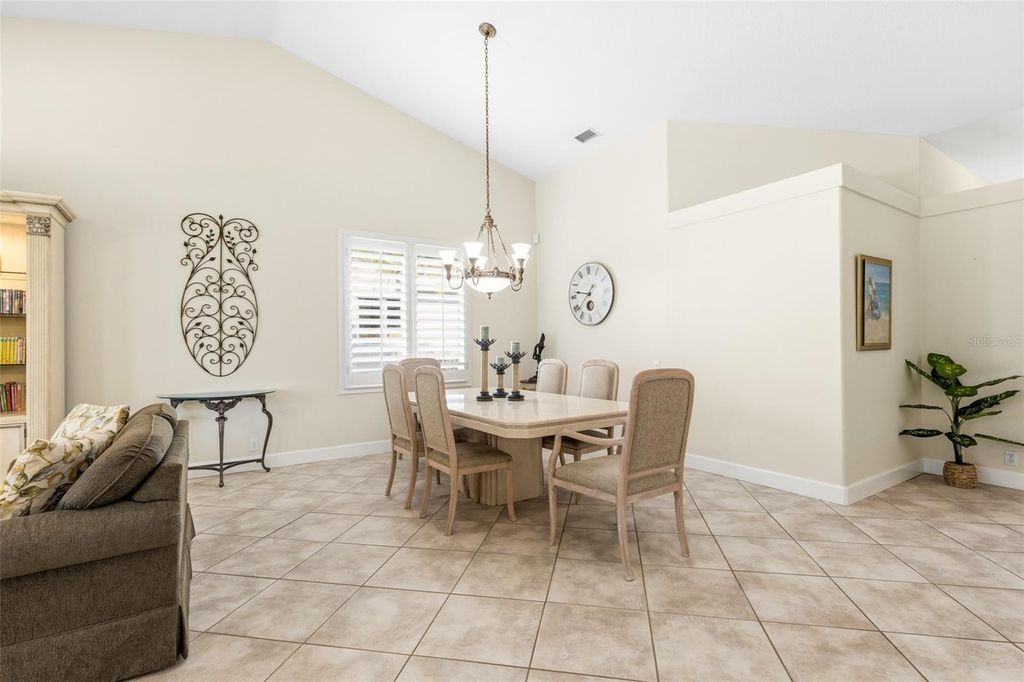 Image 17 of property listing at 8718 54TH AVENUE E, Bradenton, FL 34211