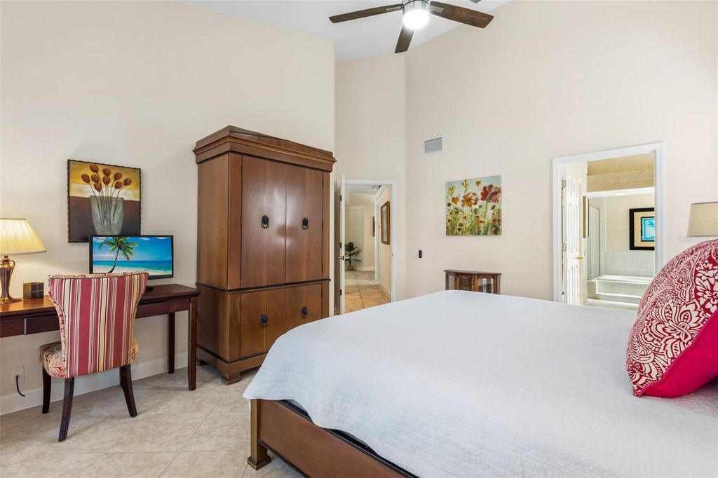 Image 42 of property listing at 8718 54TH AVENUE E, Bradenton, FL 34211