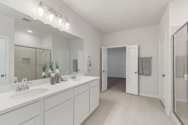 925 Plaza Lane, Argyle, TX 76226