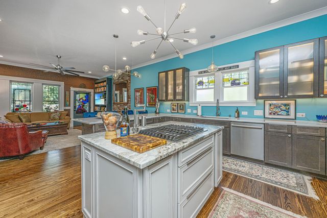 117 Fishburne Street, Walterboro, SC 29488
