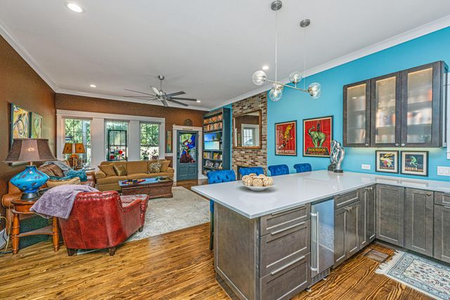 117 Fishburne Street, Walterboro, SC 29488