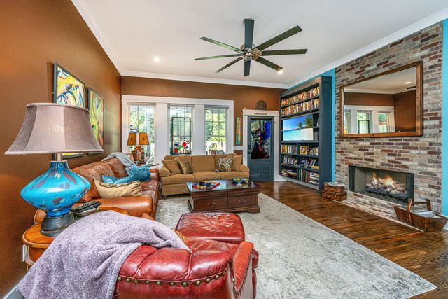 117 Fishburne Street, Walterboro, SC 29488