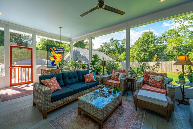 117 Fishburne Street, Walterboro, SC 29488