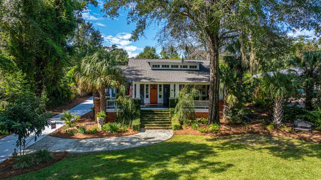 117 Fishburne Street, Walterboro, SC 29488