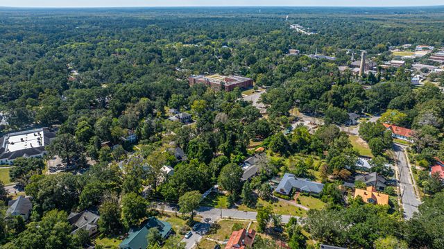 117 Fishburne Street, Walterboro, SC 29488