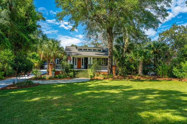 117 Fishburne Street, Walterboro, SC 29488
