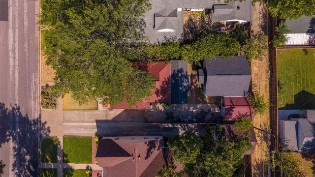4313 El Campo Avenue, Fort Worth, TX 76107