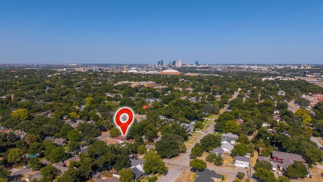 4313 El Campo Avenue, Fort Worth, TX 76107