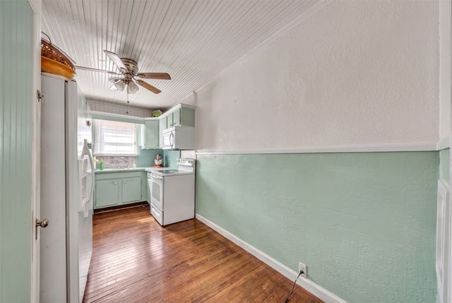 4313 El Campo Avenue, Fort Worth, TX 76107