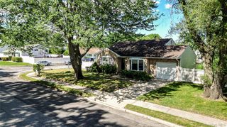64 Grand Avenue, Lindenhurst, NY 11757