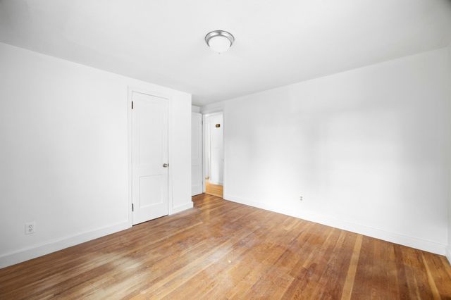 62 Haumont Ter, Springfield, MA 01104